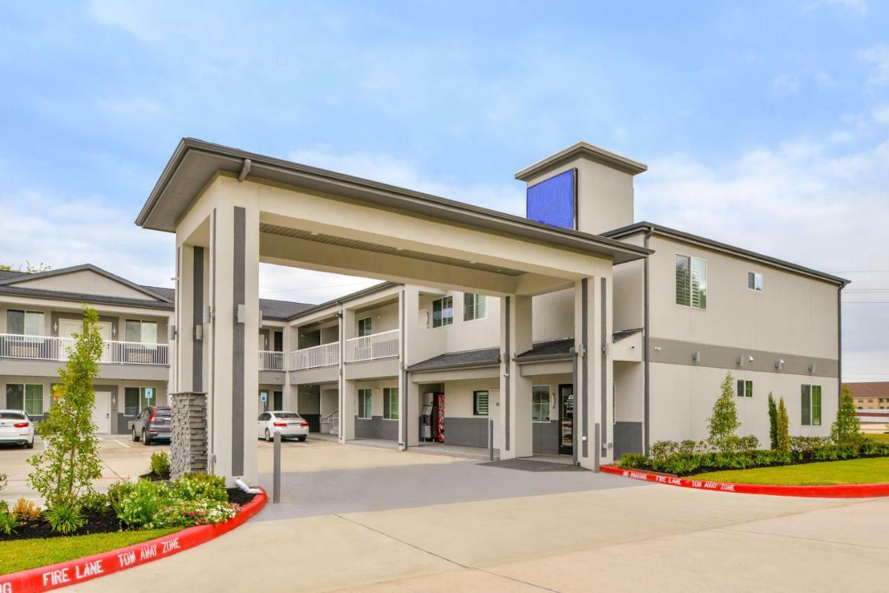 Palace Inn Blue Tomball Parkway Houston Exterior photo